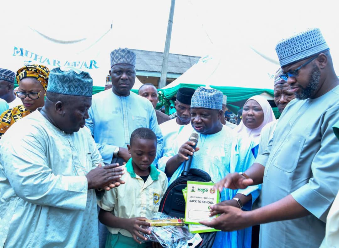 Kwara Gov Flags Off Distribution Of Instructional Materials